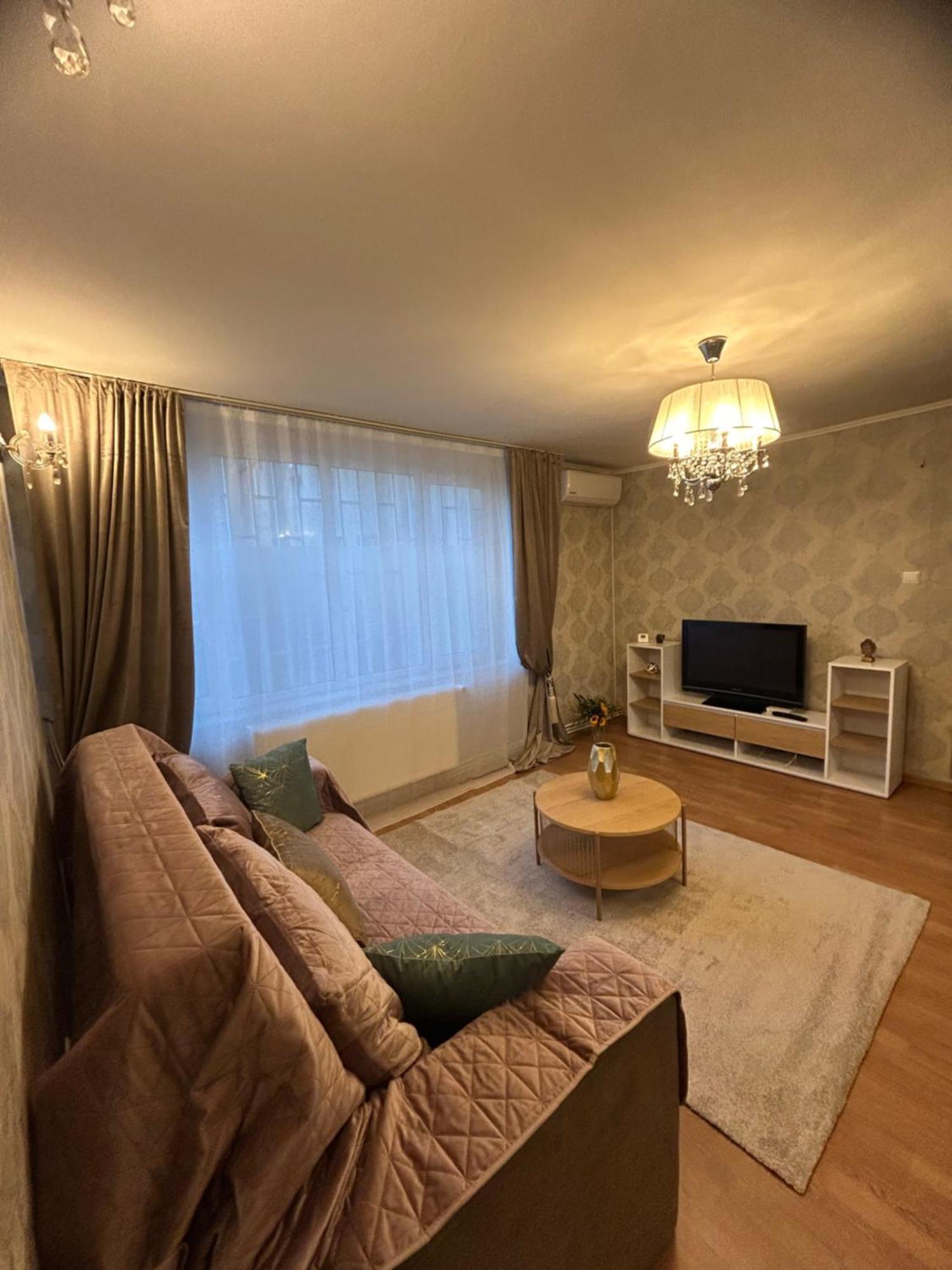 Little Paris Gare Du Nord Apartment Bucureşti Exterior foto